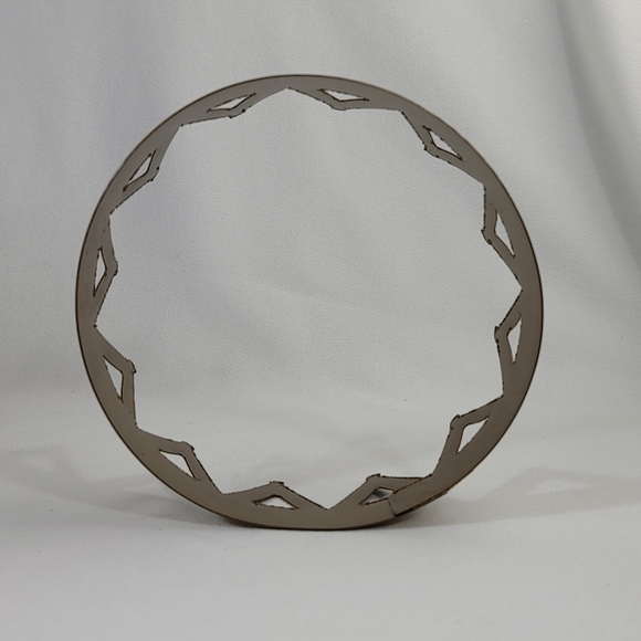 The Christmas Crown Steel Tree Topper - Picture 10 of 15